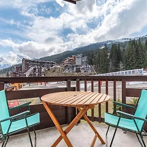 bright-cocoon-with-balcony-and-view-on-the-valley.hotels-rhonealpes.com/